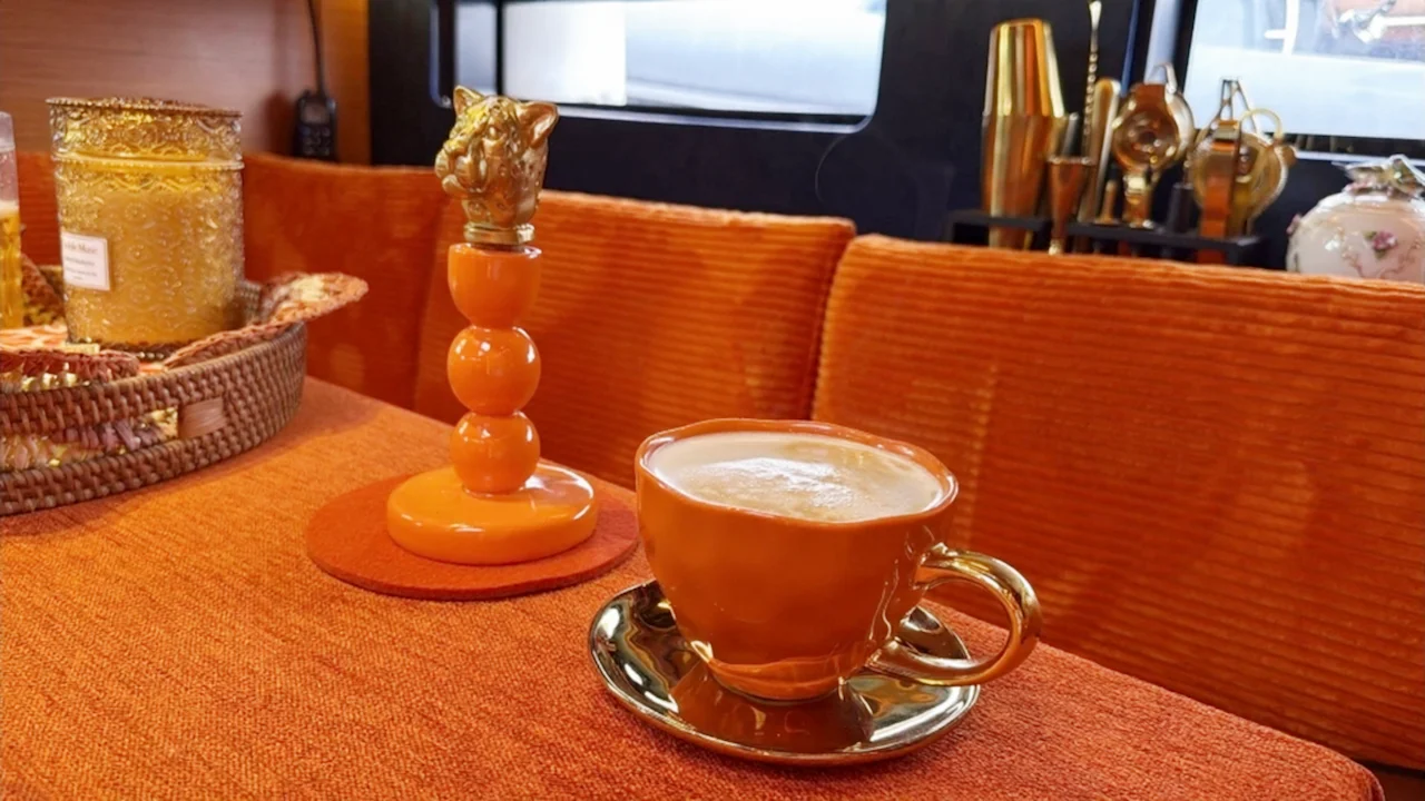 Orange coffee aboard Capitana