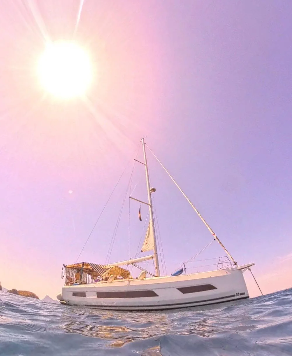 Sailing Capitana